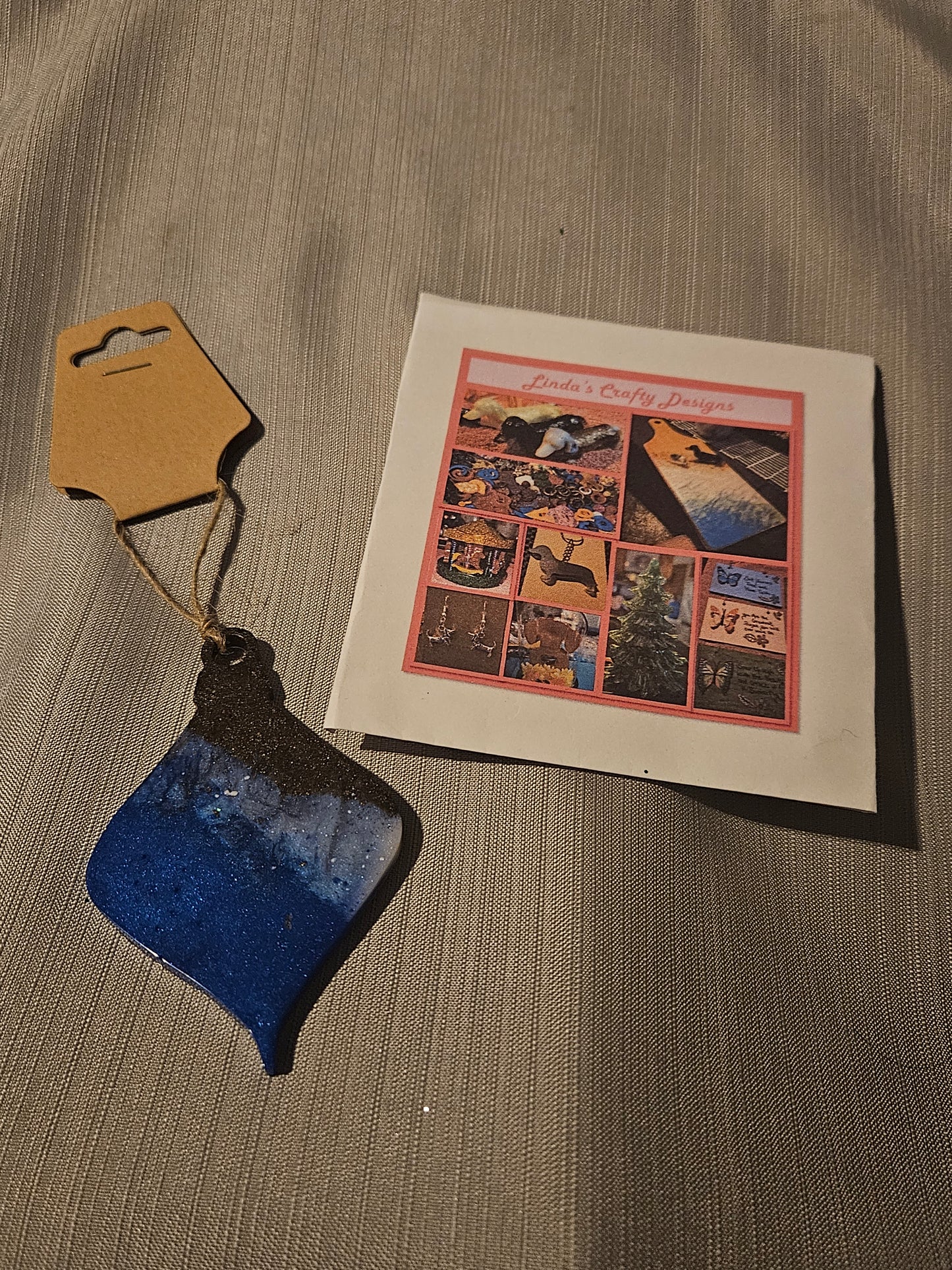 Resin Ornament - Blue White and Gold 4 #559