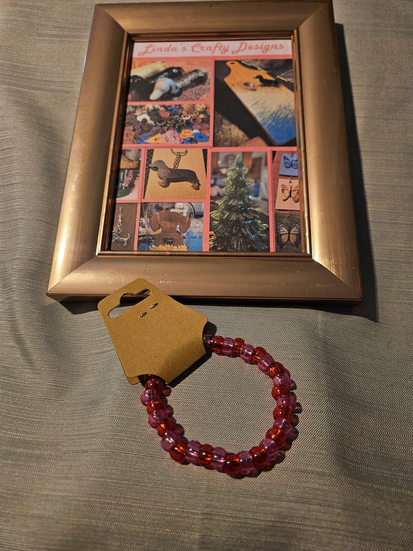 Plastic Bracelet - Red and Pink Beads #168