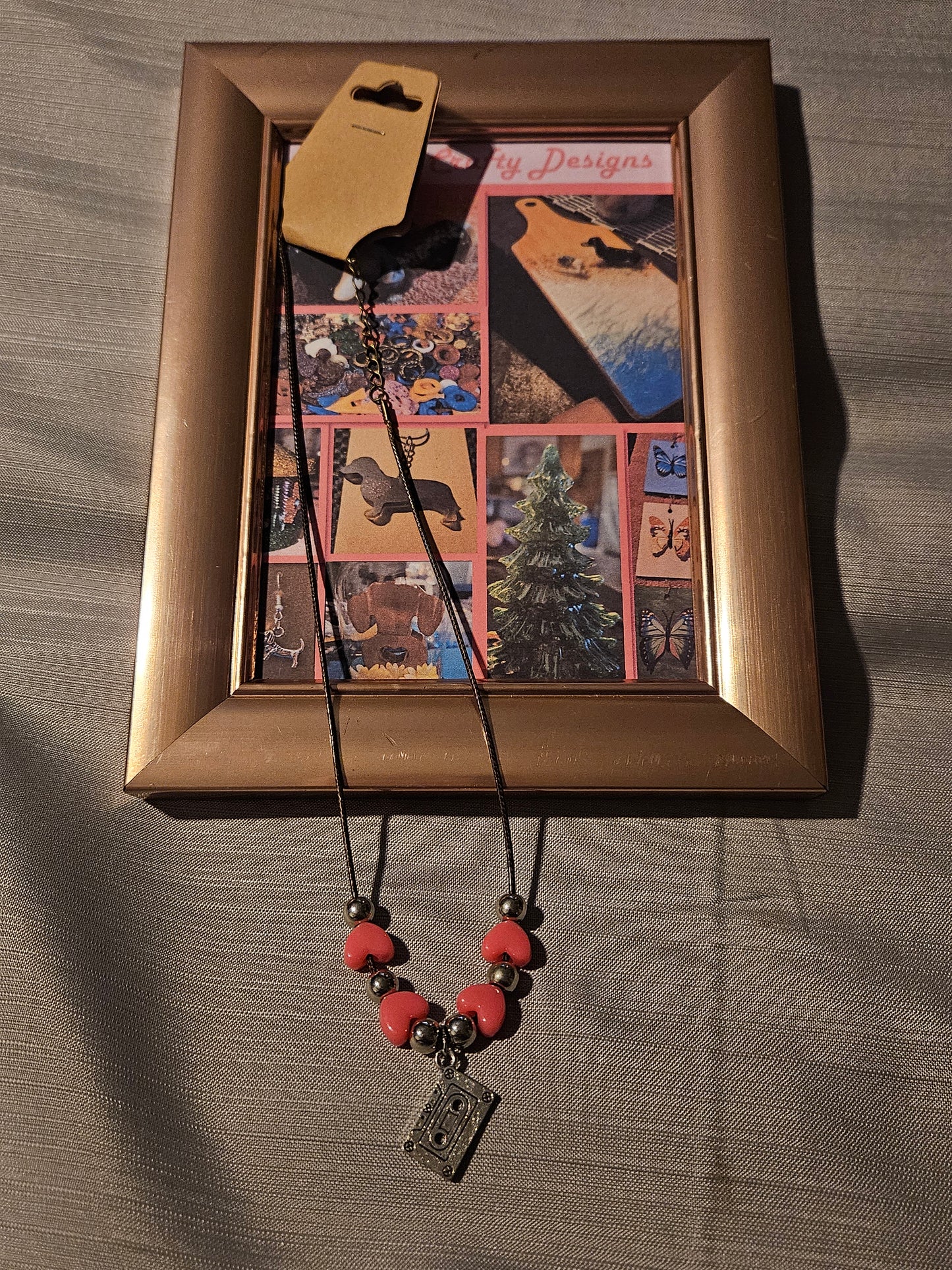 Plastic/Metal Necklace - Hearts and Music 18-20 inch #184