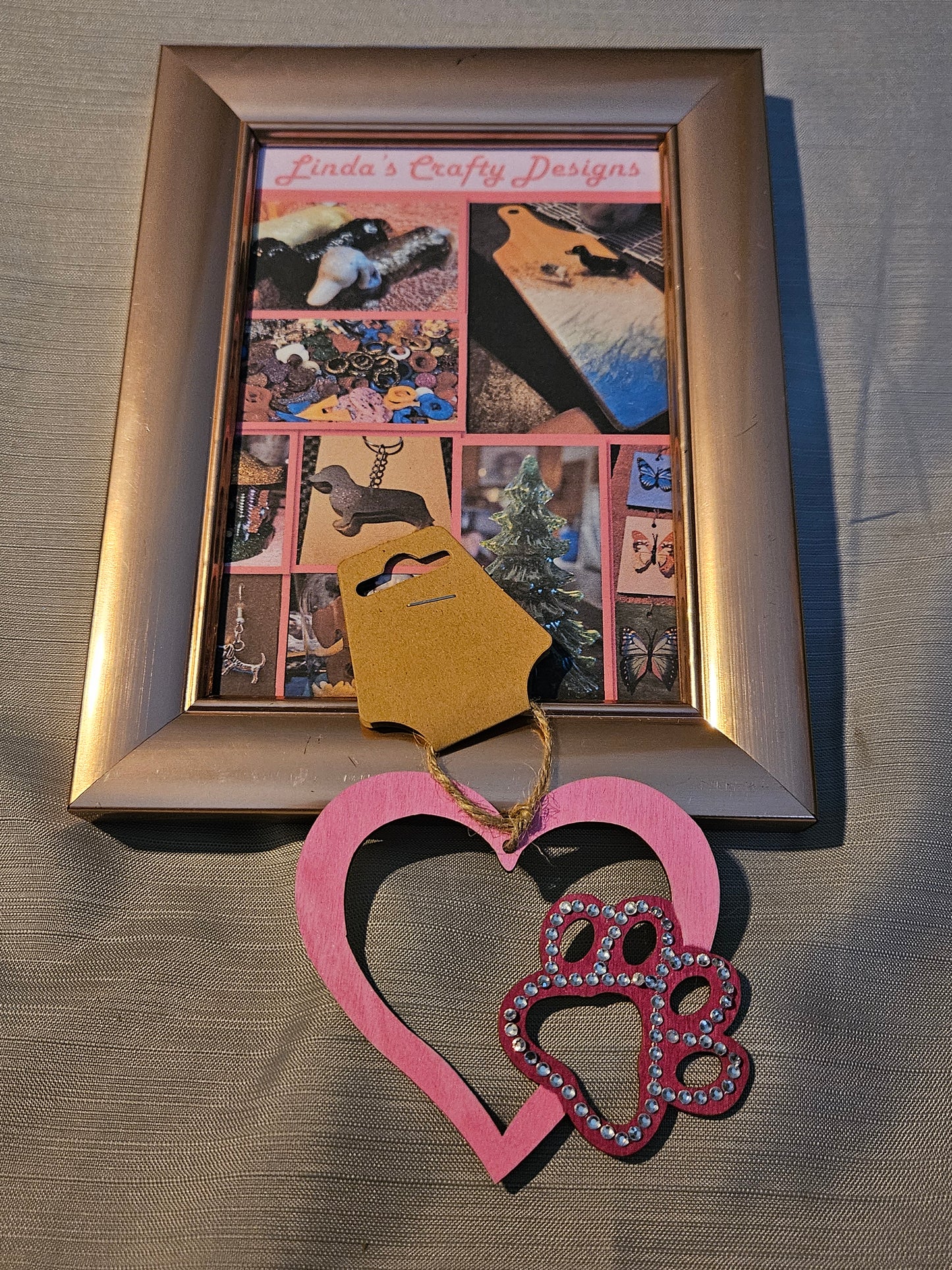 Wood Ornament - Paw in Heart - Pink #798. 799