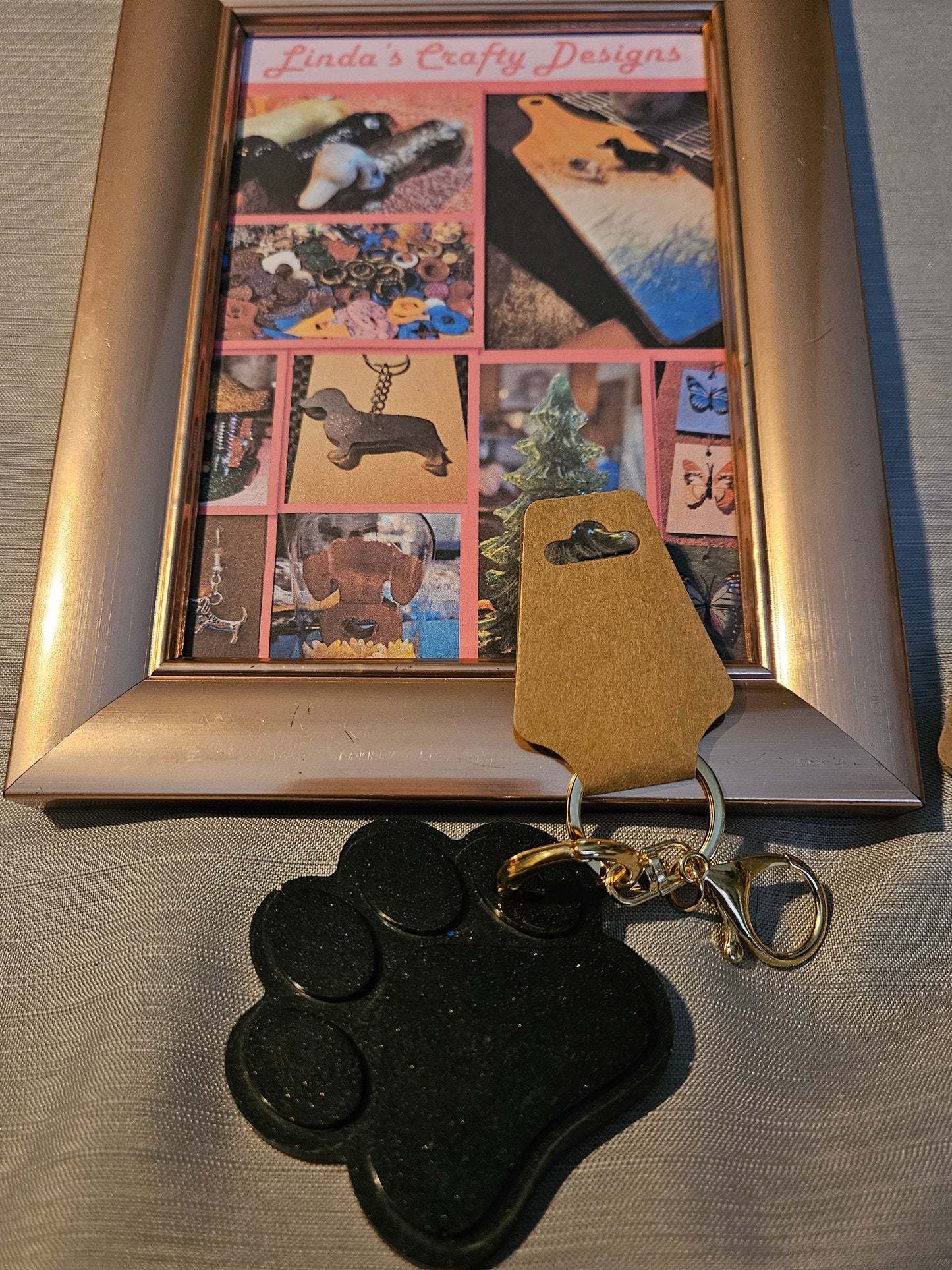 Resin Keychain - Black Pawprint #752