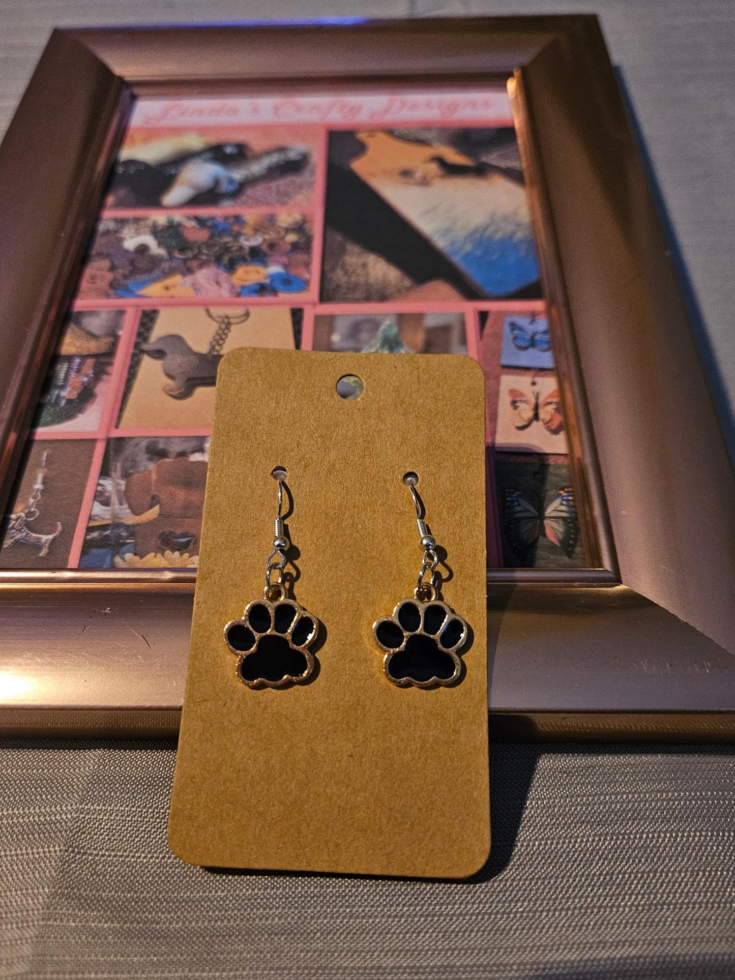 Metal Earrings (Hook) - Black Paws #1165