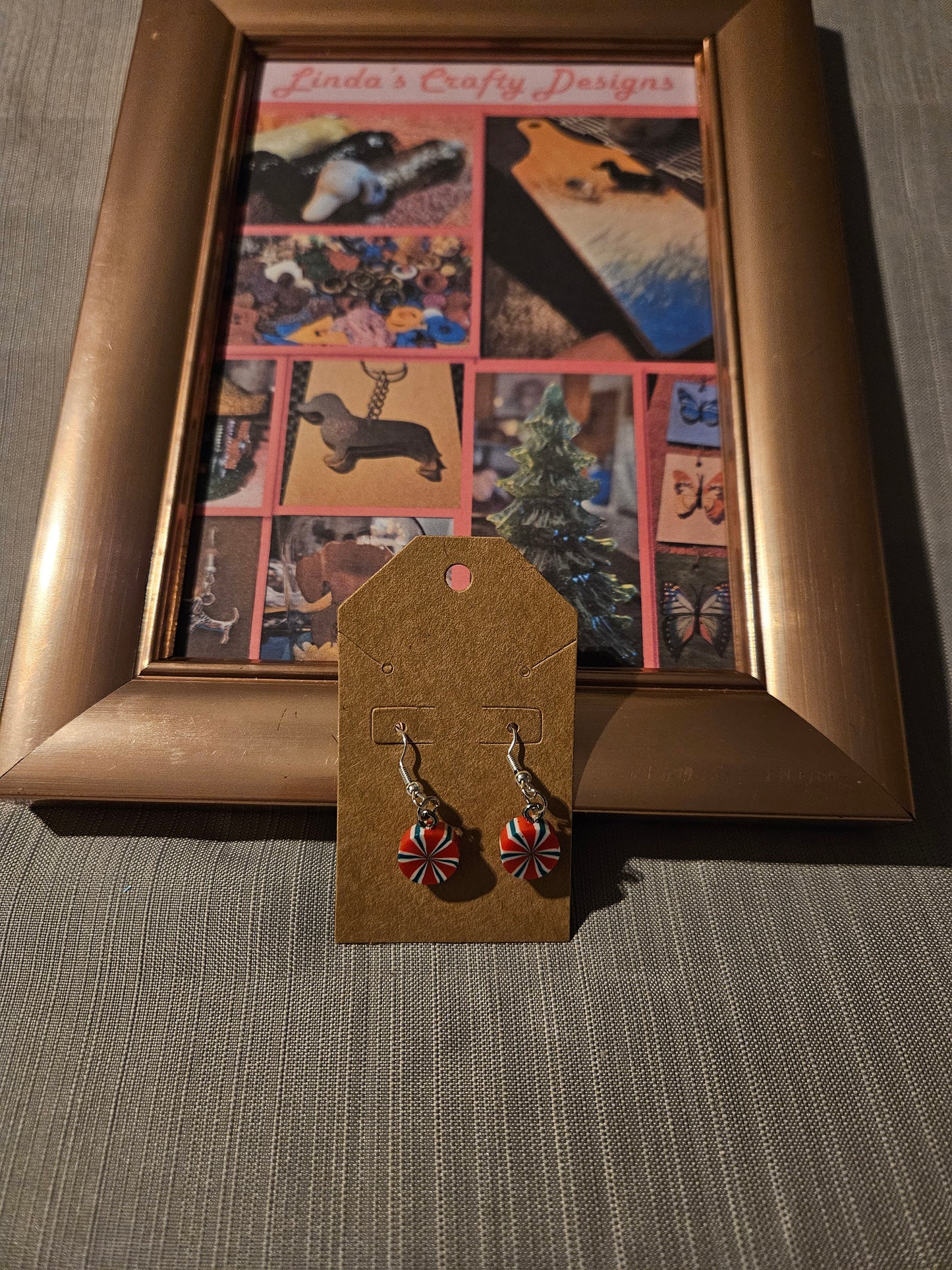 Plastic/Metal Earrings (Hook) Holiday Candy #633