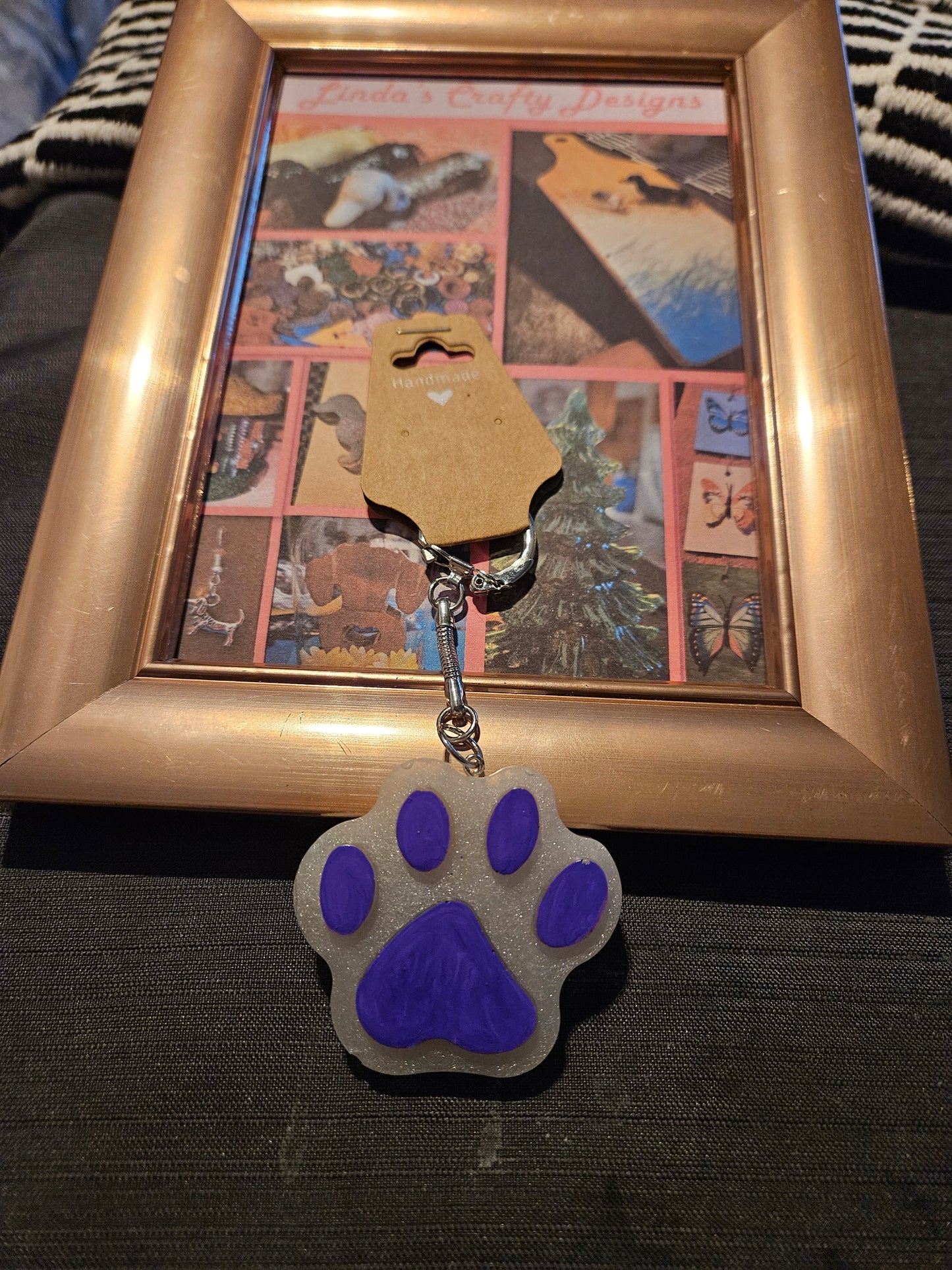 Resin Keychain - Pawprint - Purple #1198