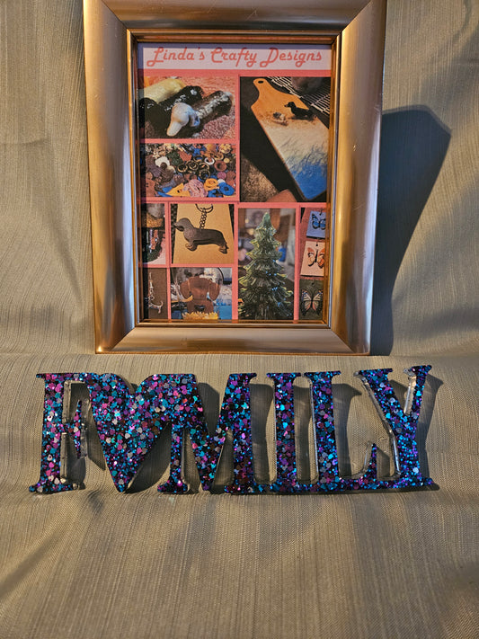 Resin Sign - Family #924