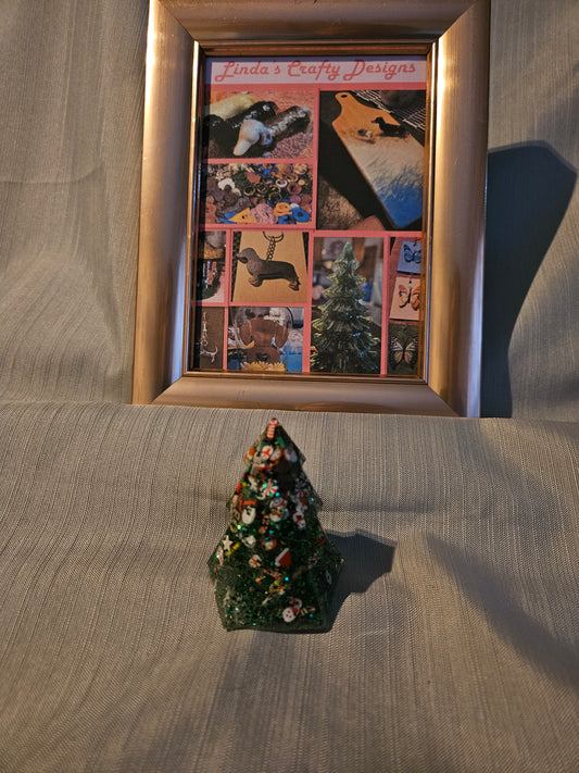 Resin Holiday Tree - Christmas Confetti #910