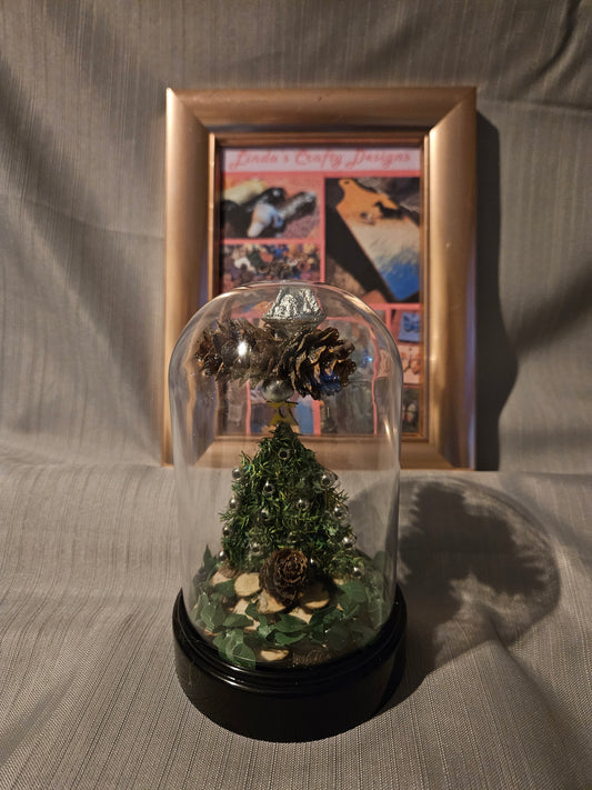 Wood/Plastic- Little Tree of Wonder in Dome #894
