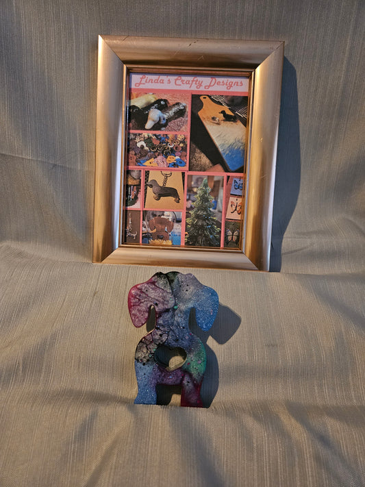 Resin Figurine - Dachshund Love #951