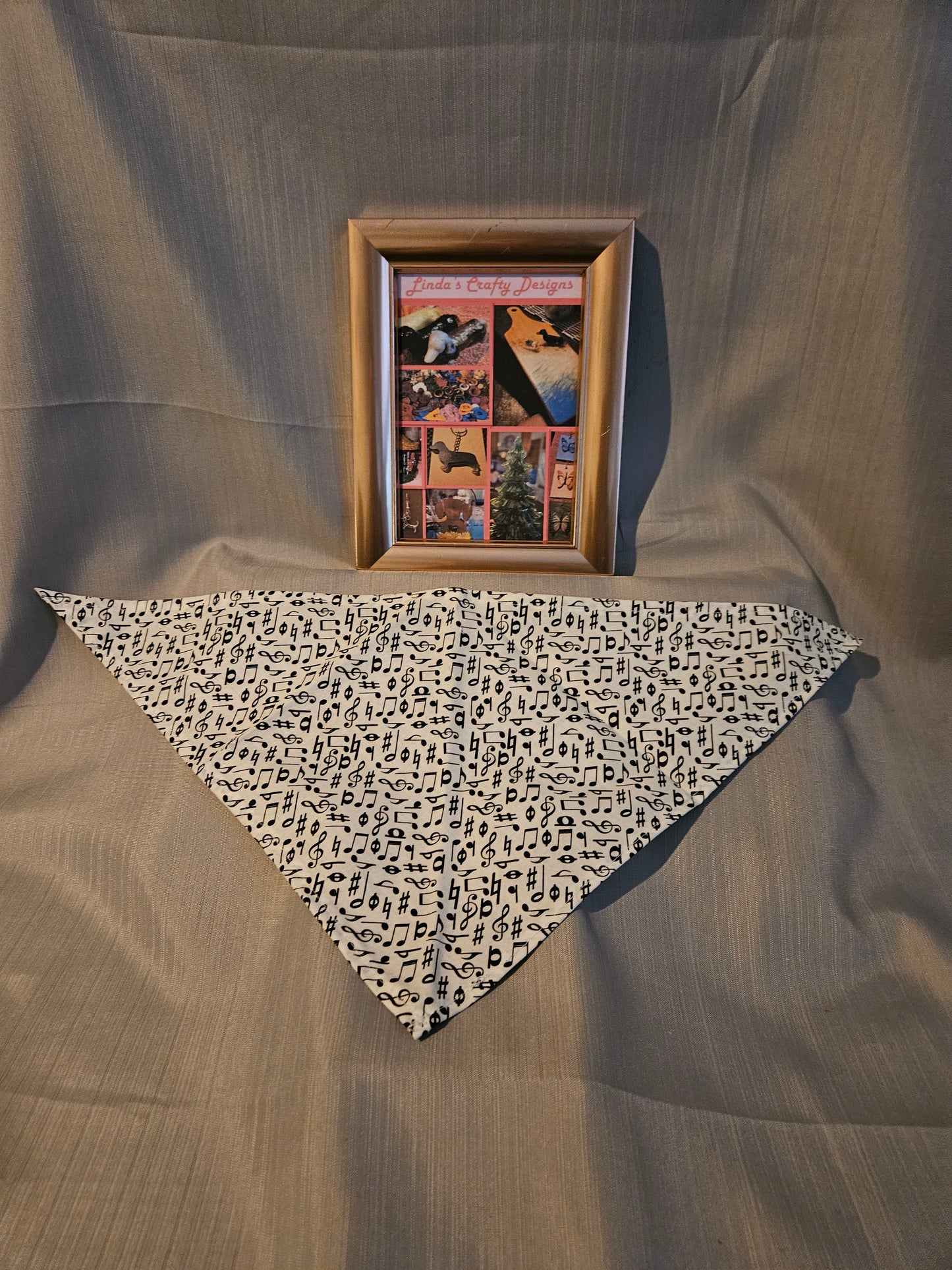 Dog Bandana - Music Notes #983, 984