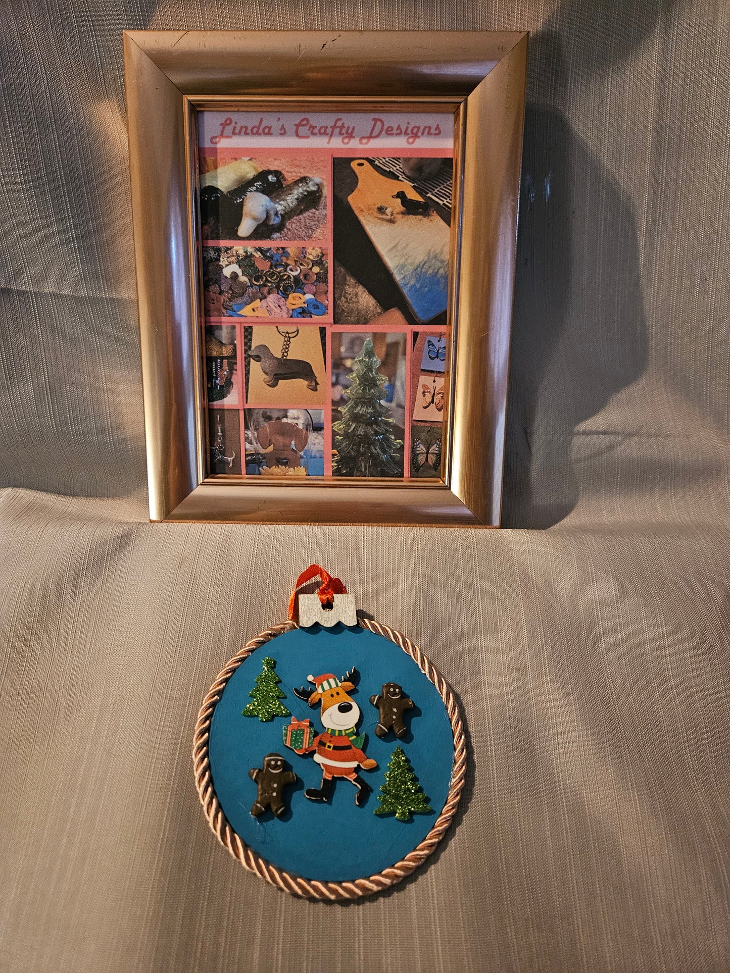 Wood Ornament - Holiday Reindeer #518