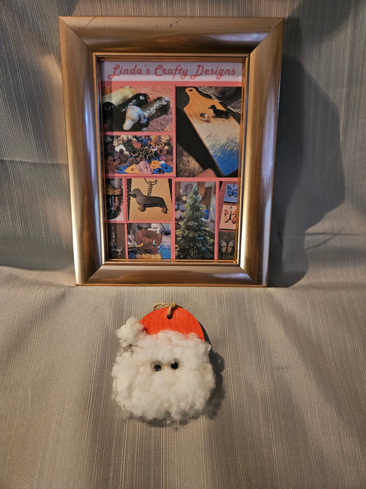 Wood Ornament - Santa Head #522. 523