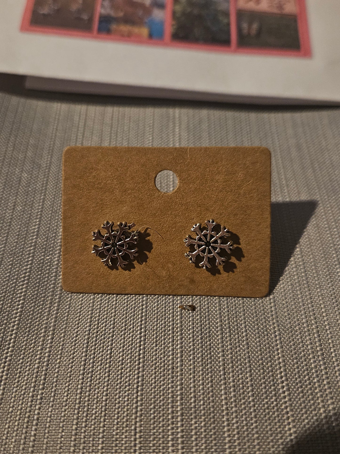 Metal Earrings (Posts) - Holiday Snowflakes #620