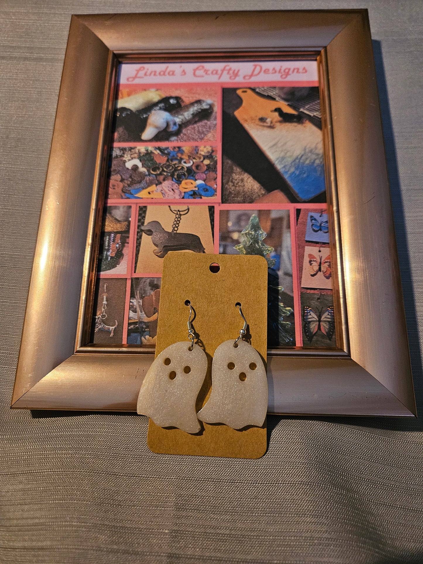 Resin/Metal Earrings (Hook) - Halloween White Ghosts #7
