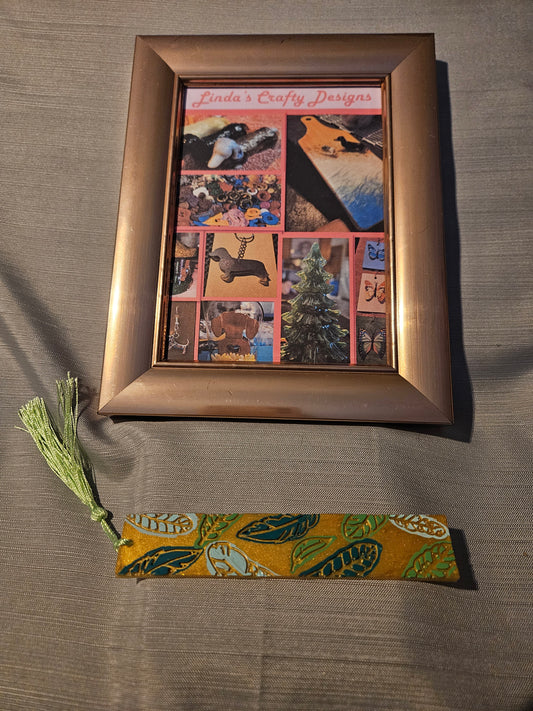 Resin Bookmark - Golden Leaves #119