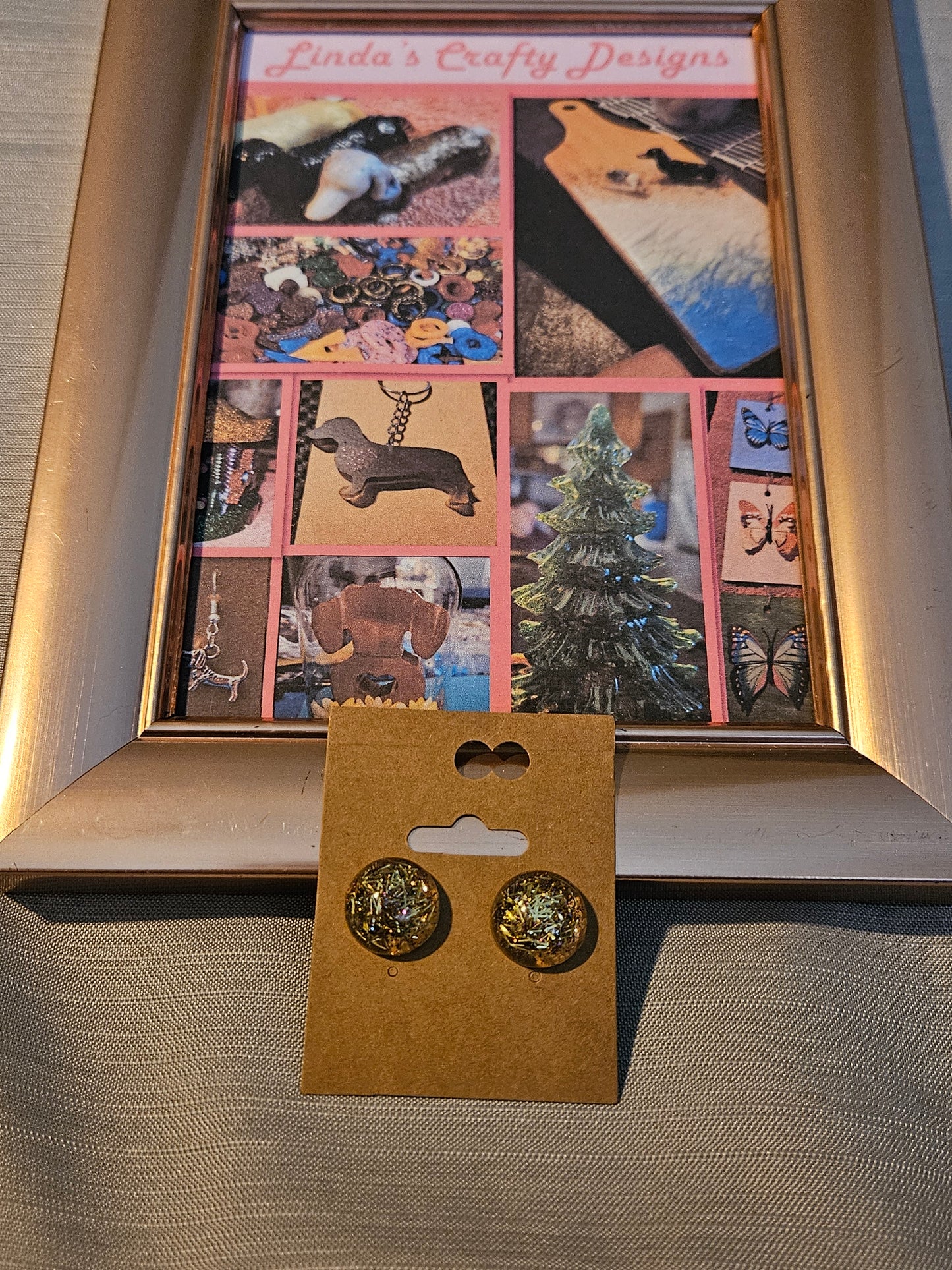 Resin/Metal Earrings (Posts) - Gold Sparkle Rounds #399