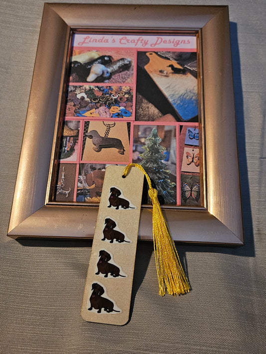 Wood with Resin Bookmark - 4 Doxies in a Row - Yellow Tassel #801