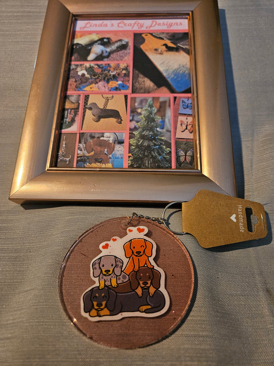 Resin Keychain - Doxies on the Go #765