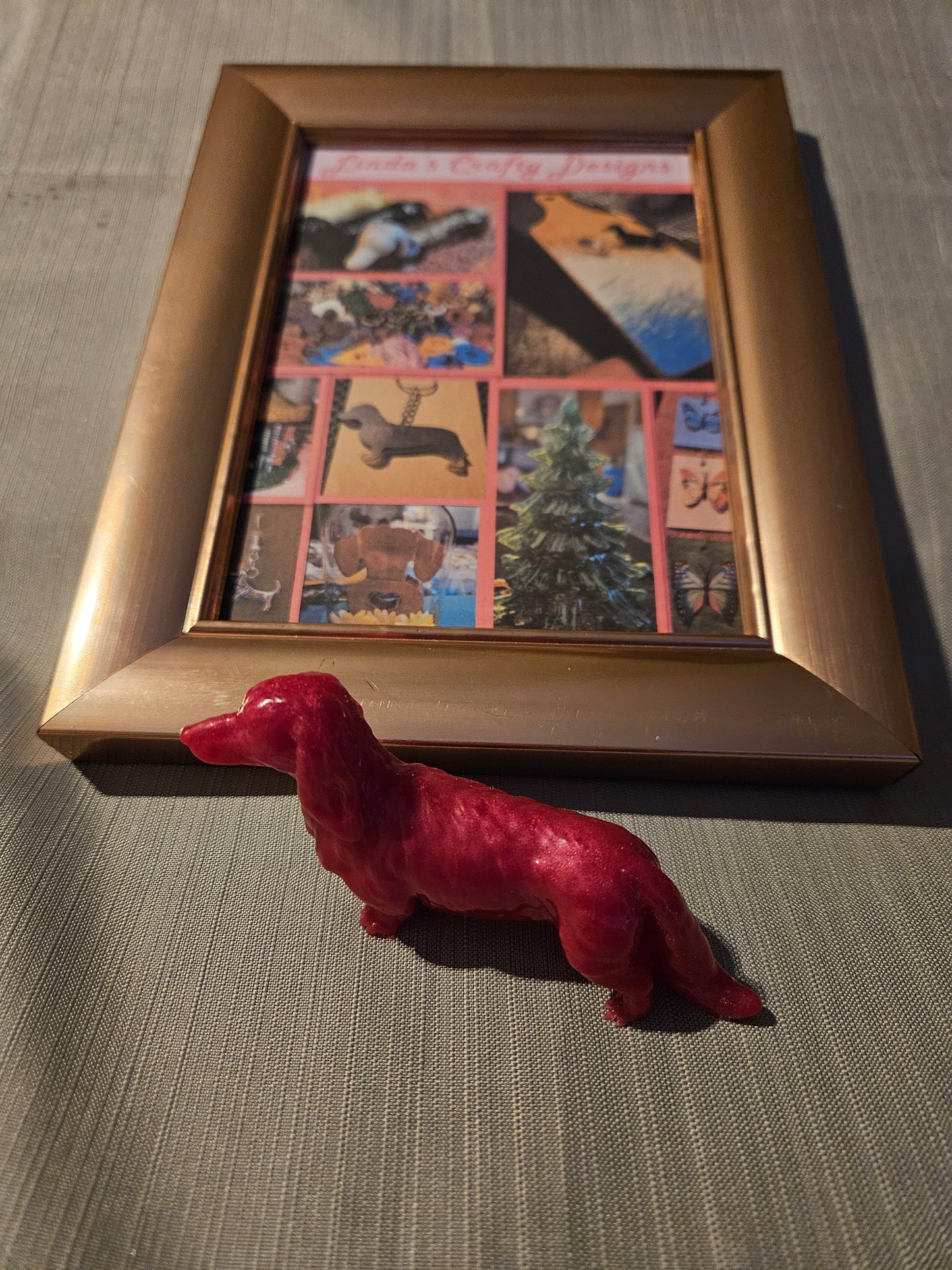 Resin Figurine - Long Haired Mini Dachshund #952