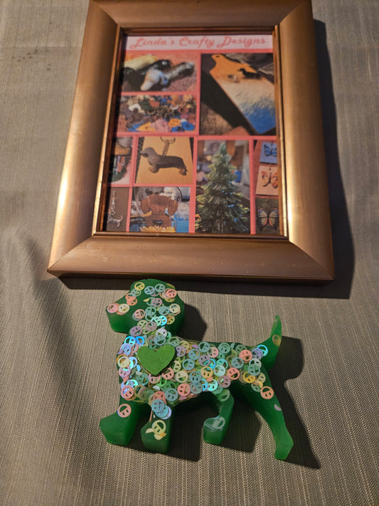 Resin Figurine - Walking Dachshund with Heart #942
