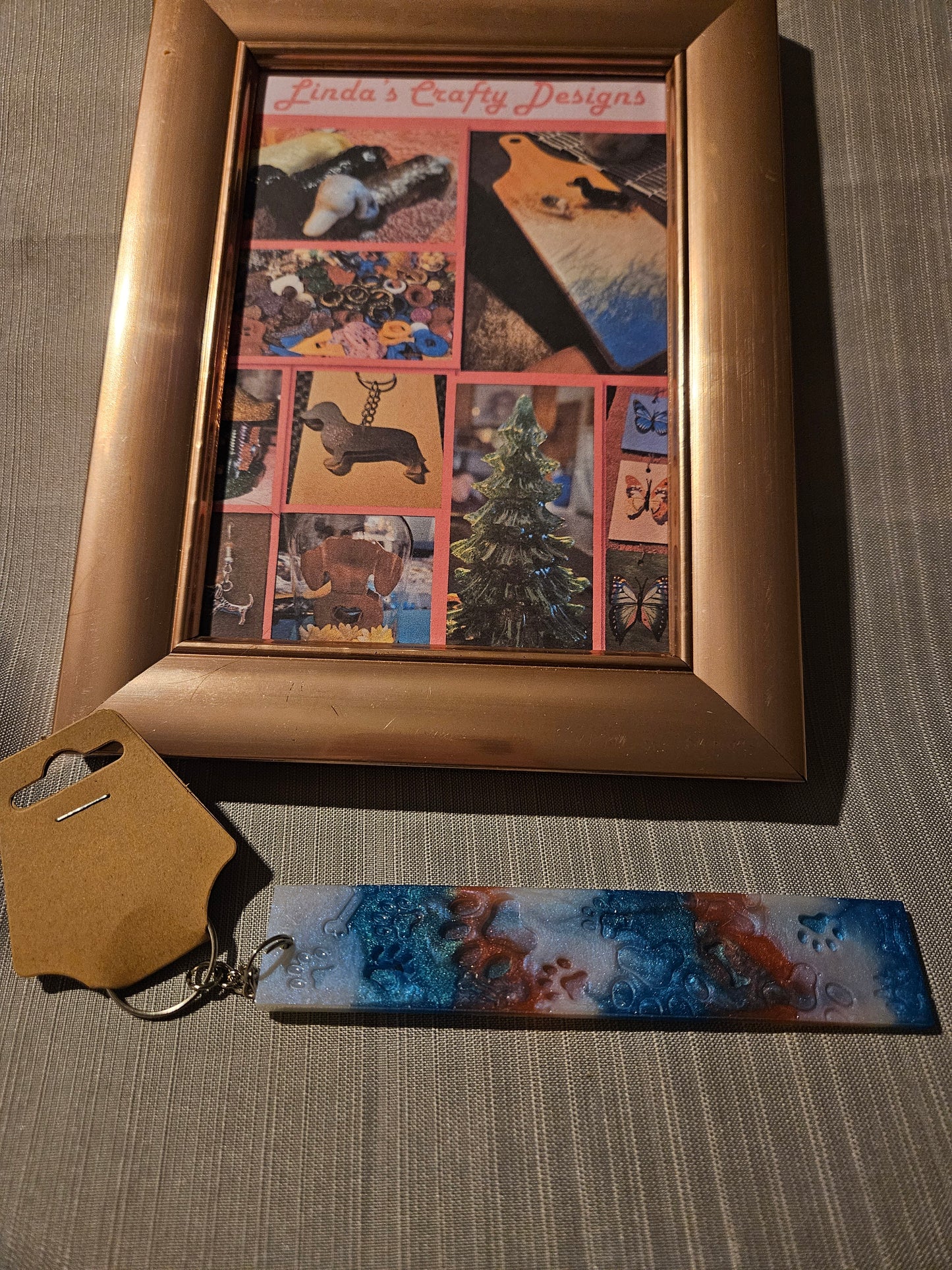 Resin Bookmark - Paws on Parade #807