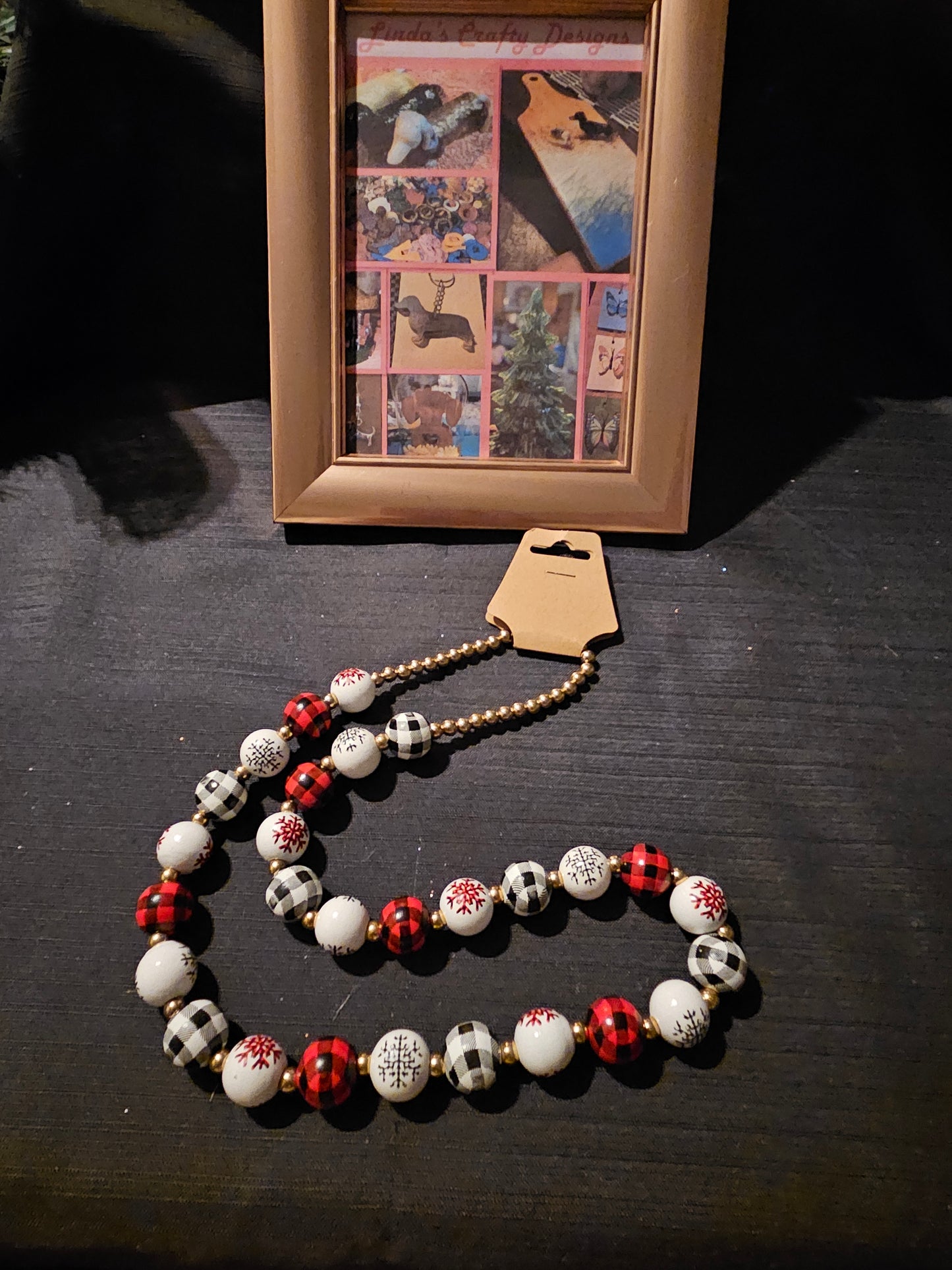 Holiday Beaded Necklace with Snowflakes #1228
