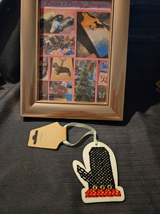 Holiday Ornament - Wooden Cross-Stitch - Mitten #1324